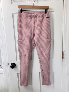 🌼 3/$15 Nine West Quilted Pink Cargo Joggers